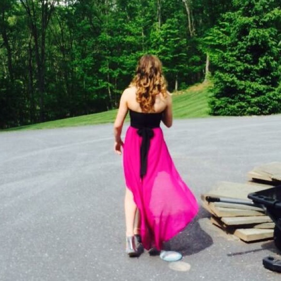 Homecoming/Prom Dress - Picture 5 of 7